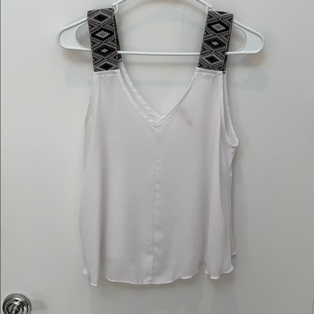 White Tank with Chevron Printed Strap - Picture 4 of 7